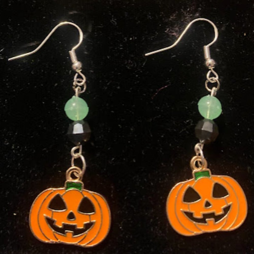 Halloween Handmade happy jack-o-lantern earrings